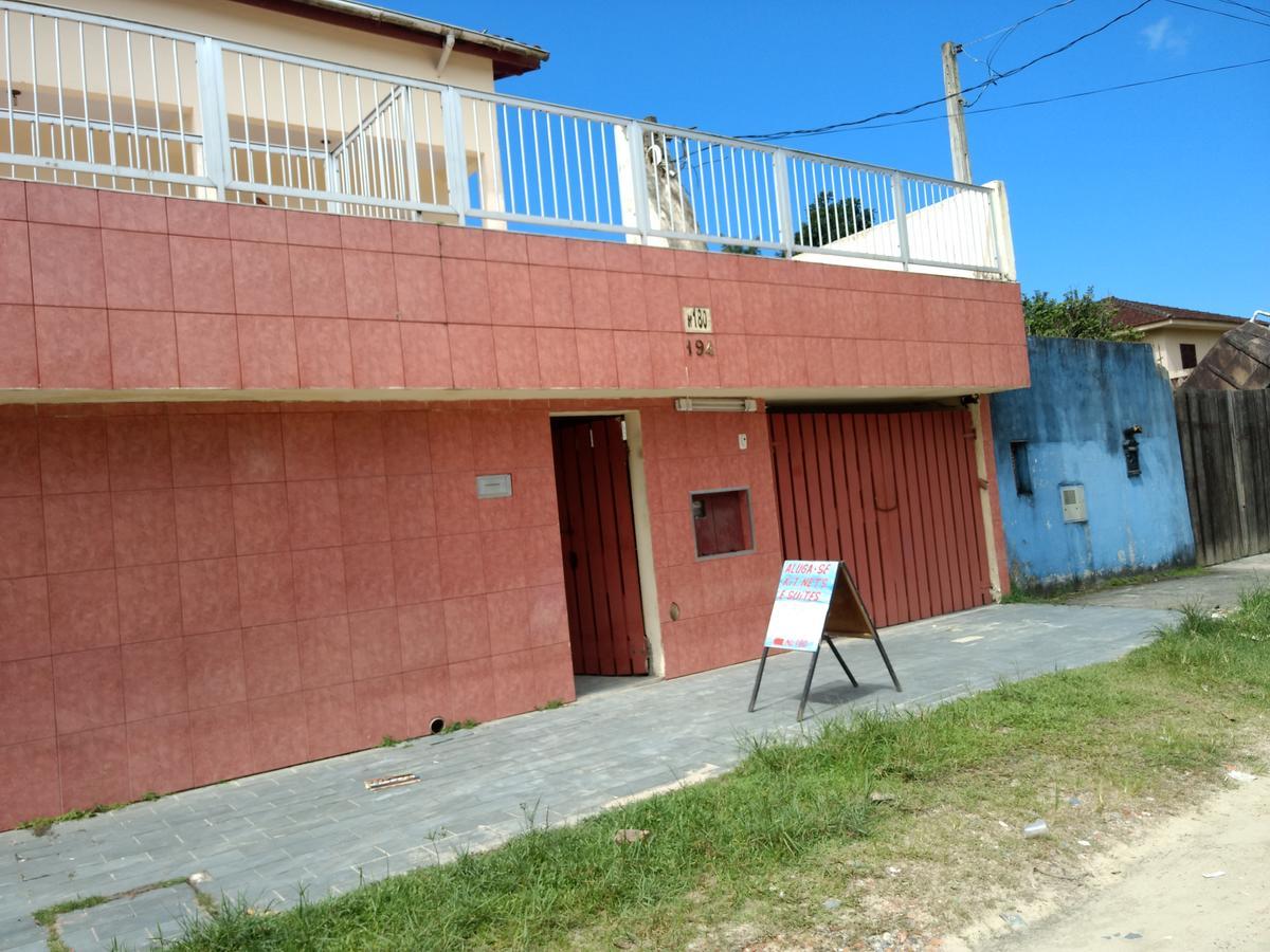 Pe Na Areia Pousada Bertioga Dış mekan fotoğraf
